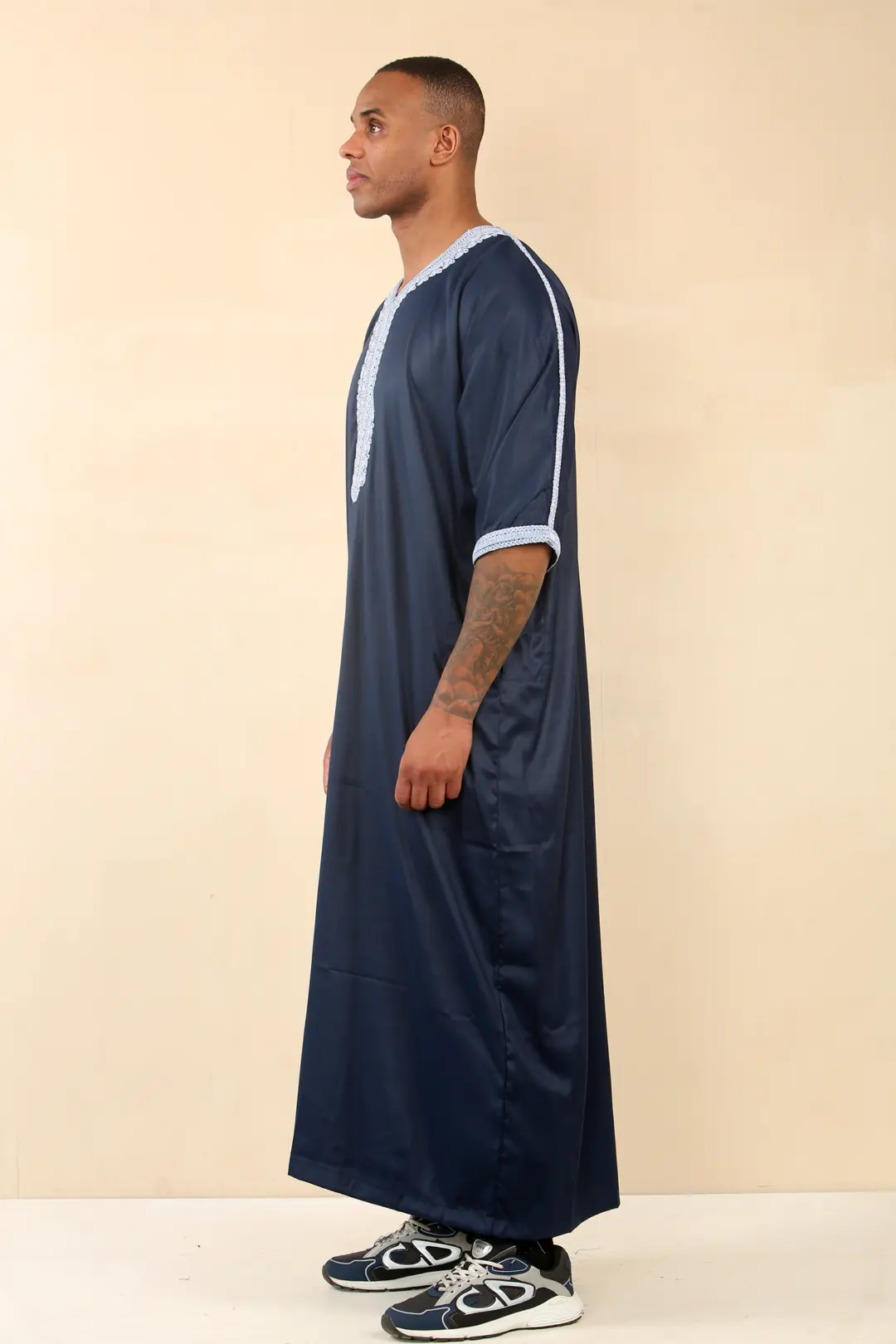 HM61 Mens Navy Moroccan Blue Embroidery Gandoura 2