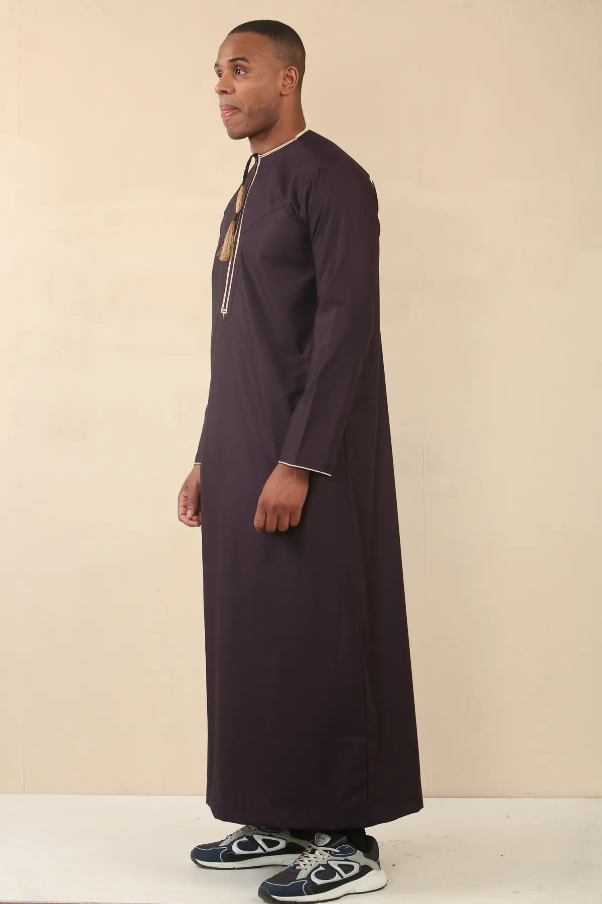 TT-003 - Men's Purple Emirati Thobe Gold Tassel Embroidery - Image 8