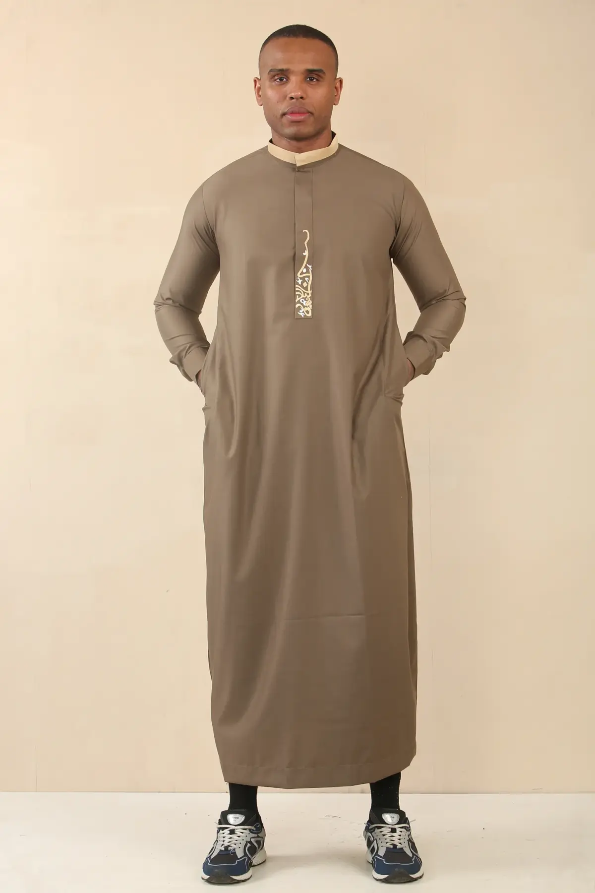 ED-200 - Men's Brown Nehru Round Collar Embroidery Thobe - Image 4