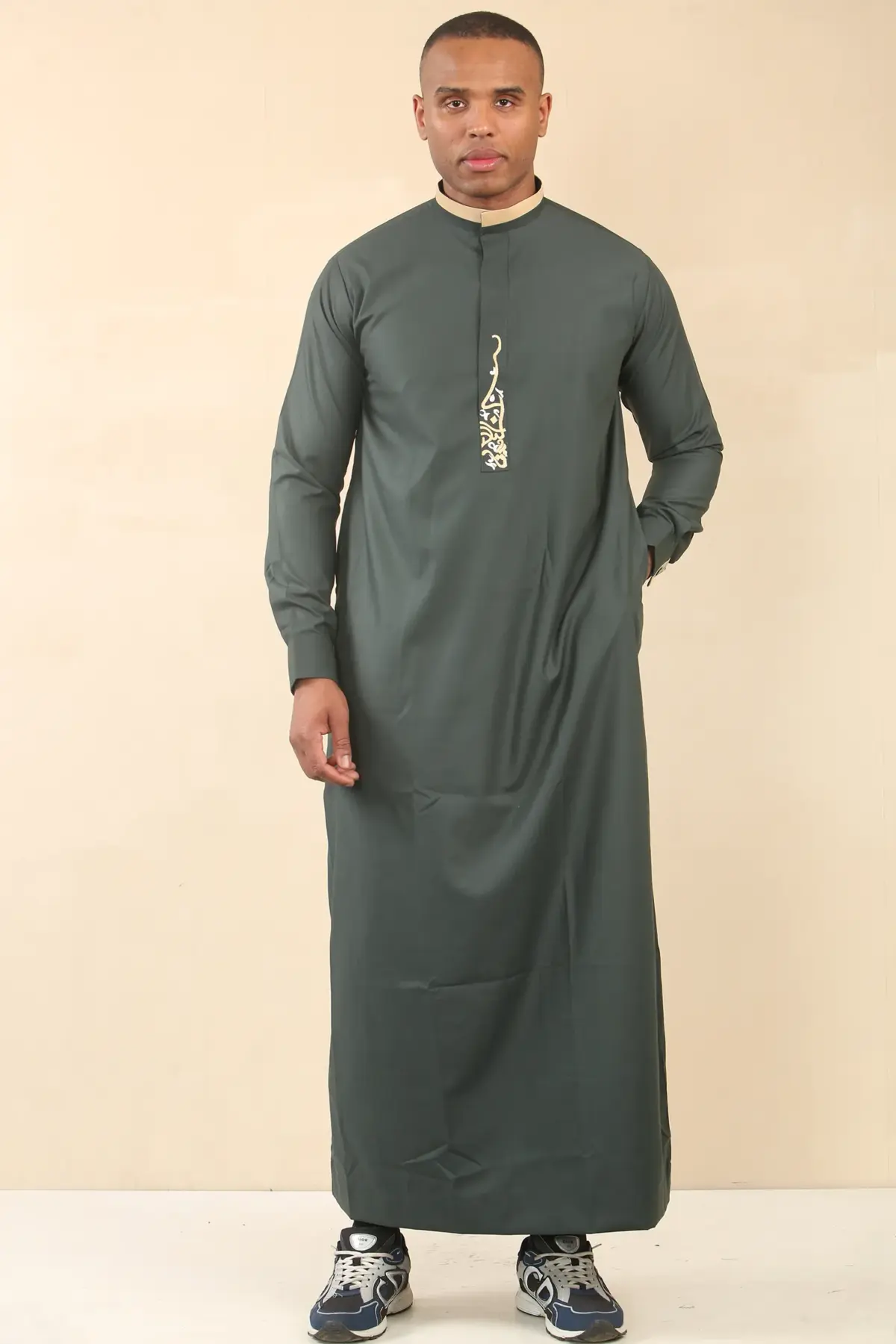 ED-200 - Men's Green Nehru Round Collar Embroidery Thobe - Image 5