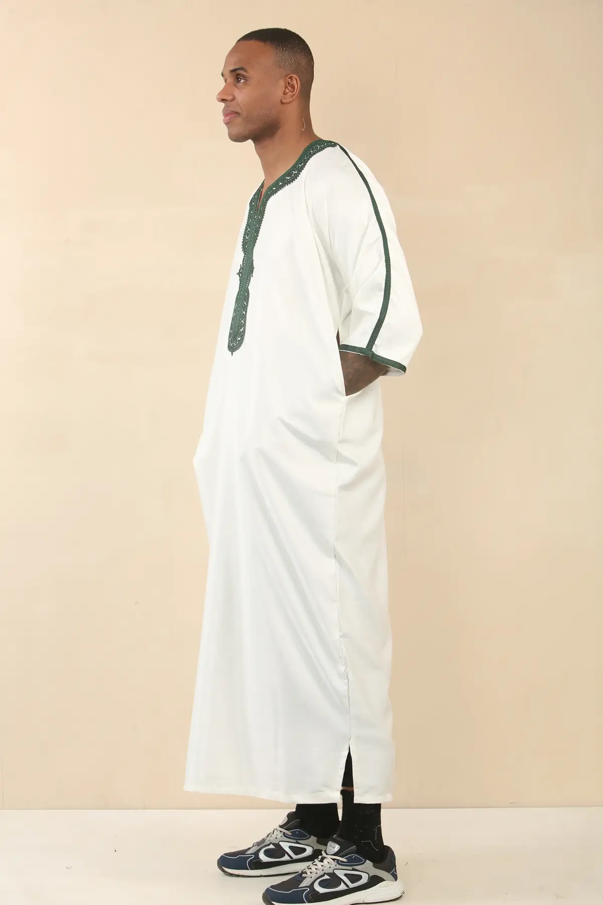GG008 - Men's White Moroccan Thobe Short Sleeve Gandoura - Image 5